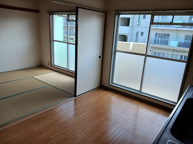 ダイニングキッチンの写真