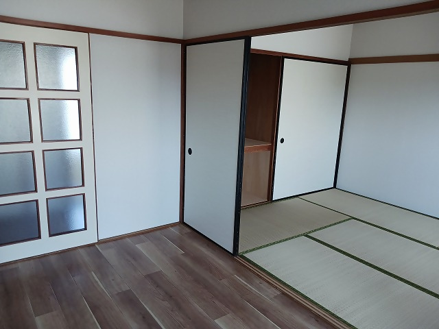ダイニングキッチンの写真