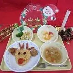 写真:行事食 クリスマス会(土塔中央保育所)