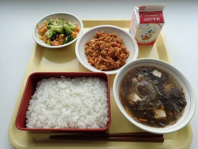 写真:9月4日(月曜)給食