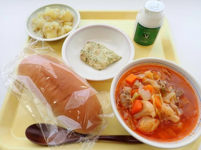 写真:5月9日(火曜)給食