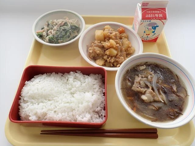 写真:5月12日(金曜)給食