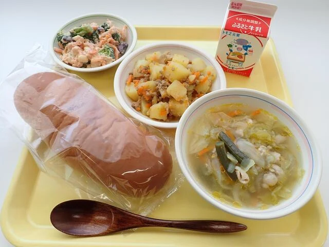 写真:5月16日(火曜)給食
