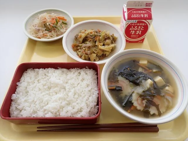 写真:4月19日(水曜)給食