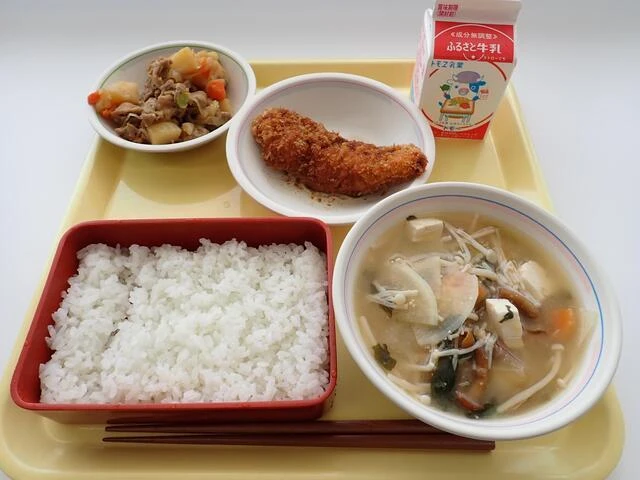 写真:4月20日(木曜)給食