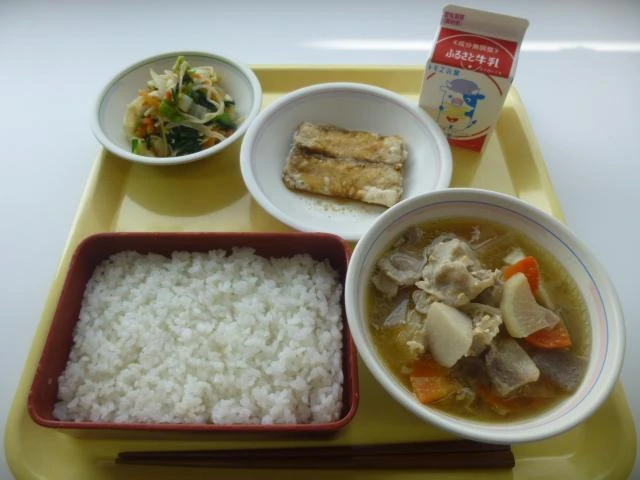 写真:3月9日(木曜)給食