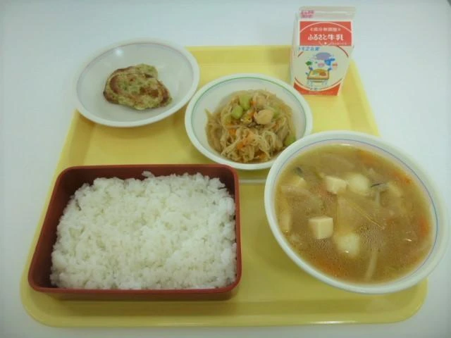写真:11月14日(月曜)給食