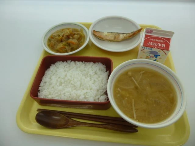 写真:9月5日(月曜)給食