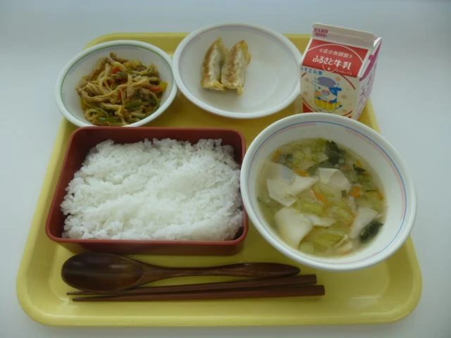 写真:5月30日(月曜)給食