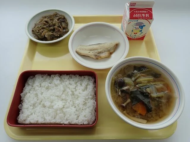 写真:6月12日(月曜)給食