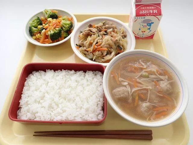 写真:6月5日(月曜)給食