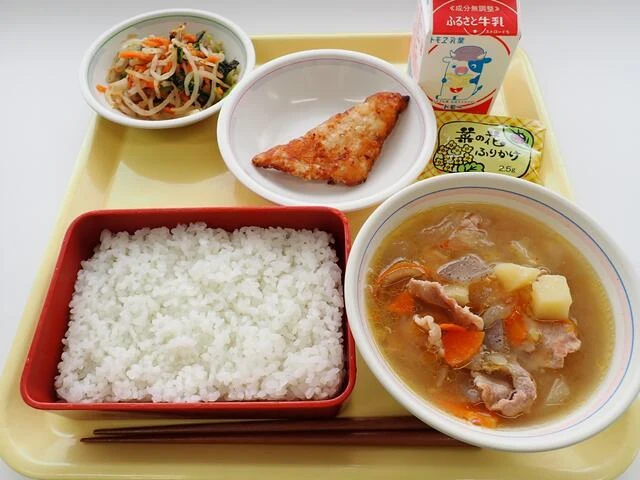 写真:4月26日(水曜)給食