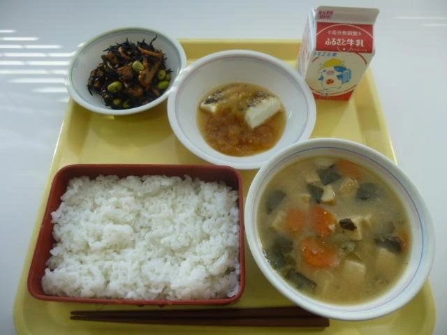 写真:12月20日(火曜)給食