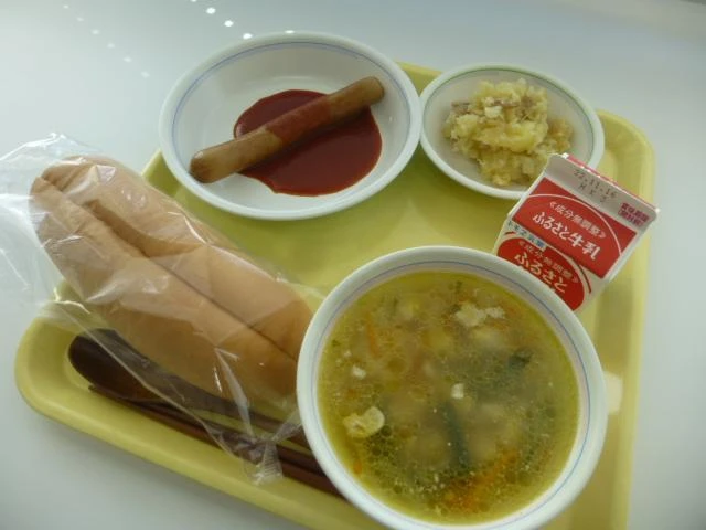 写真:11月4日(木曜)給食