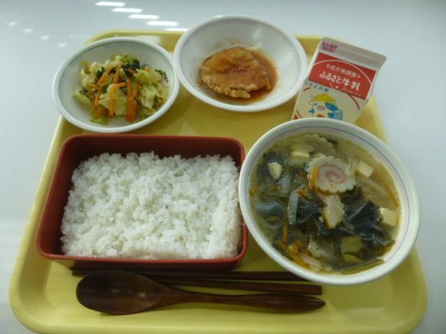 写真:11月7日(月曜)給食