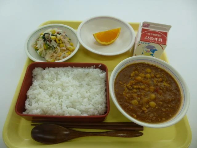 写真:11月21日(月曜)給食