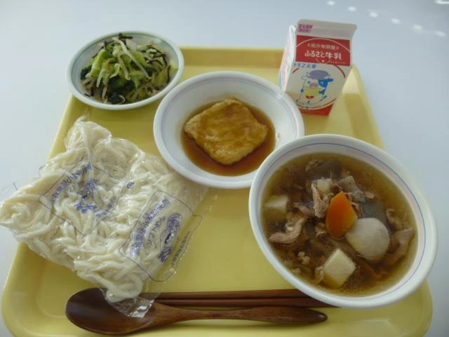 写真:11月24日(木曜)給食