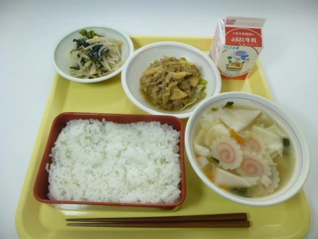 写真:11月29日(火曜)給食