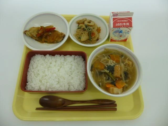 写真:7月4日(月曜)給食
