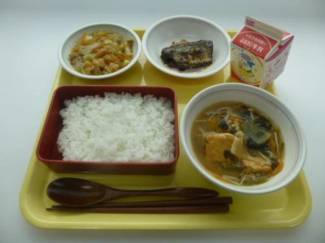 写真:5月9日(月曜)給食