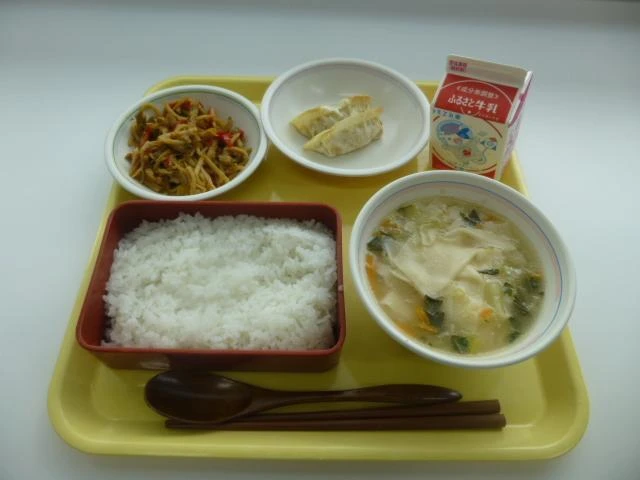 写真:5月16日(月曜)給食