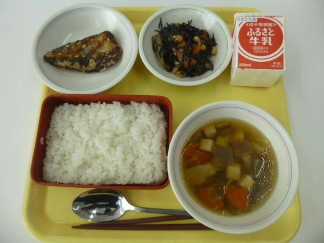写真:4月11日(月曜)給食