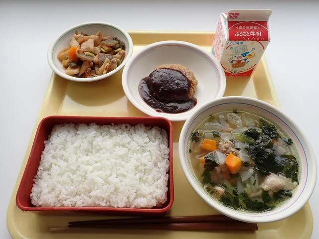 写真:9月4日(月曜)給食