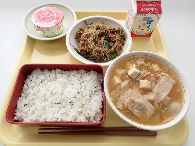 写真:6月6日(火曜)給食