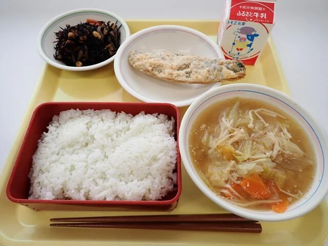 写真:5月23日(火曜)給食