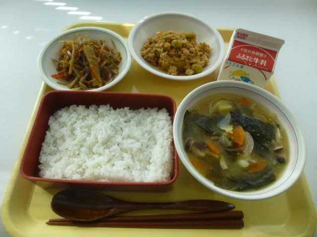 写真:11月7日(月曜)給食