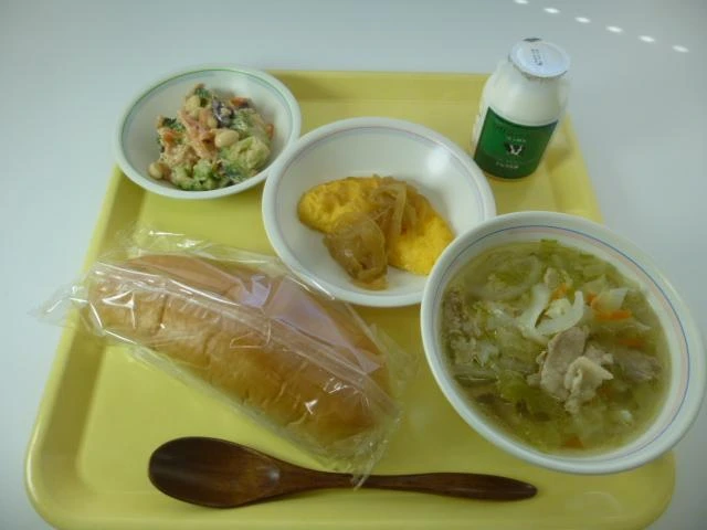 写真:11月16日(水曜)給食