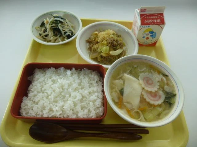 写真:11月28日(月曜)給食