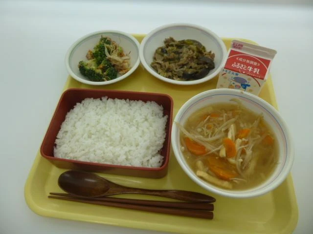 写真:9月5日(月曜)給食