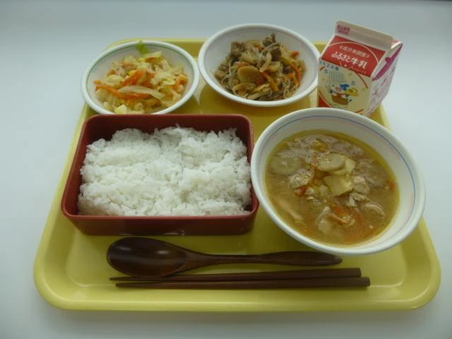 写真:4月26日(火曜)給食