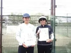女子2位ペアの写真