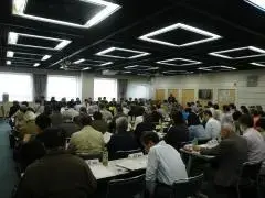 写真：説明会の様子