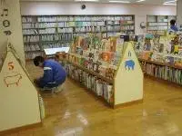 写真：守谷中学校　職場体験の様子1