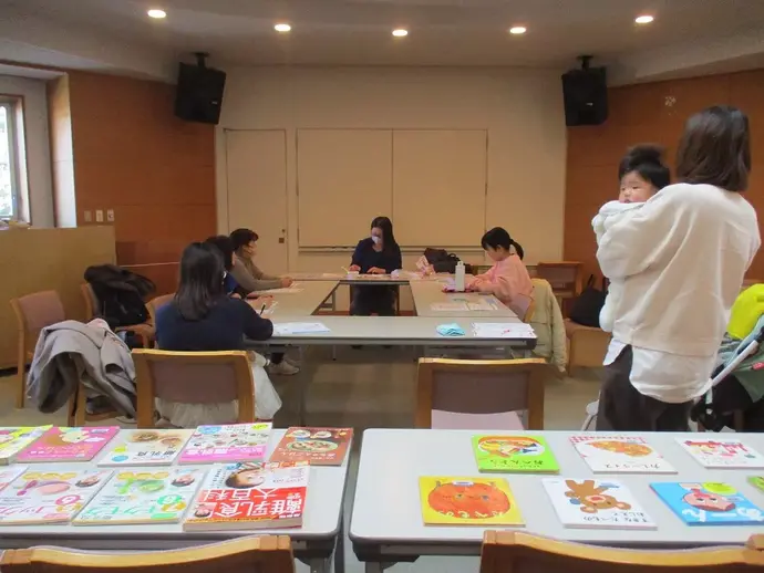 お話する先生