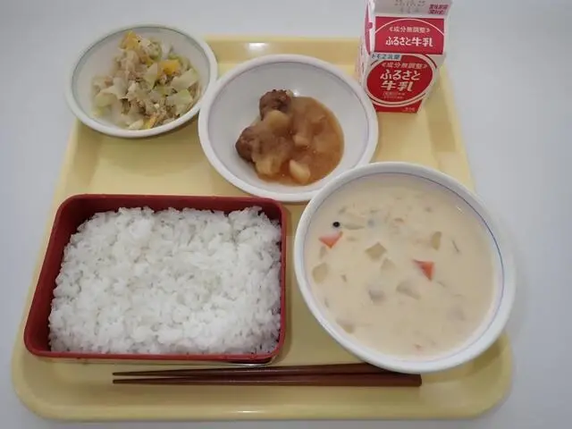写真:10月13日(金曜)給食