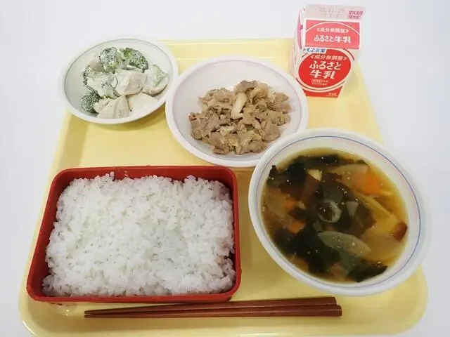 写真:11月17日(金曜)給食