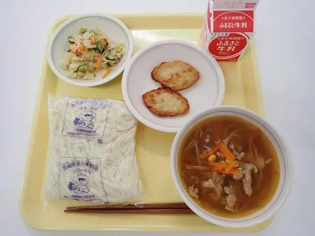 写真:11月24日(金曜)給食