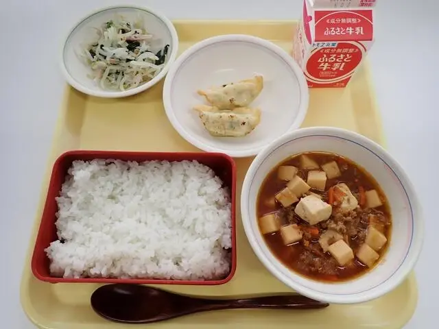 写真:12月15日(金曜)給食