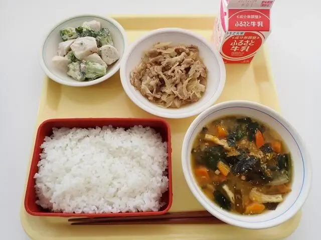 写真:11月22日(水曜)給食