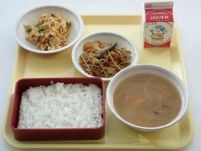 写真:12月4日(月曜)給食