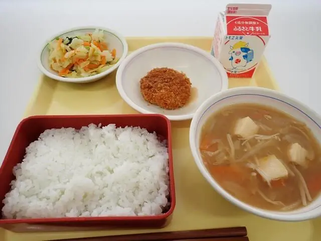 写真:12月12日(火曜)給食