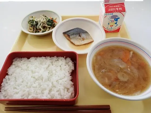 写真:12月14日(木曜)給食