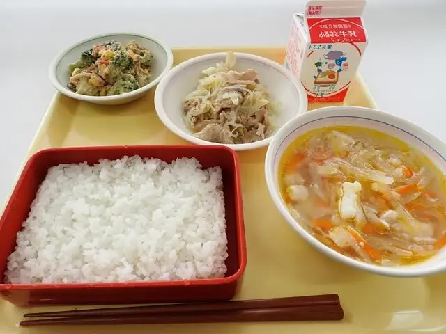 写真:12月19日(火曜)給食