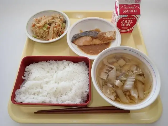 写真:10月20日(金曜)給食