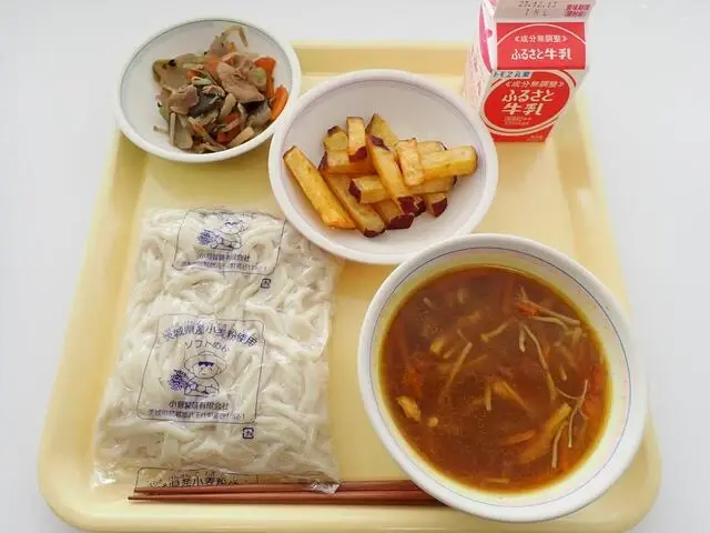写真:12月1日(金曜)給食