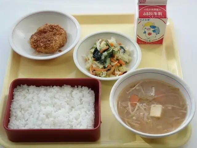 写真:12月4日(月曜)給食